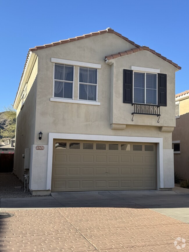 Front View - 524 W Mountain Sage Dr Rental