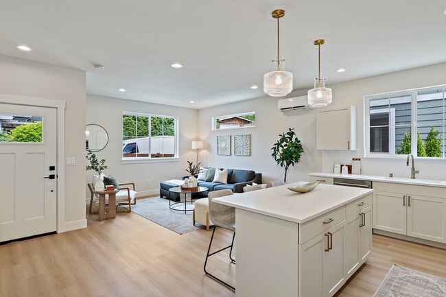 Photo - 4144 3rd Ave NW