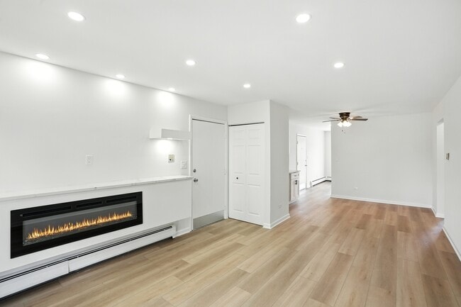 Photo - 8310 Woodland Dr