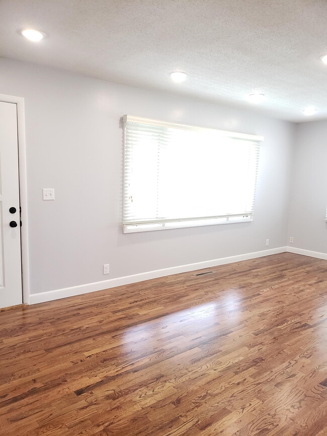 Photo - 509 Union St