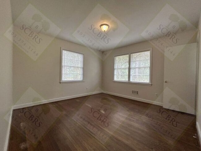 Photo - 2915 N Beltline Blvd