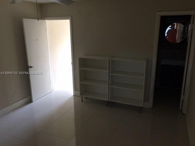 2407 SW 42nd Ave Unit B