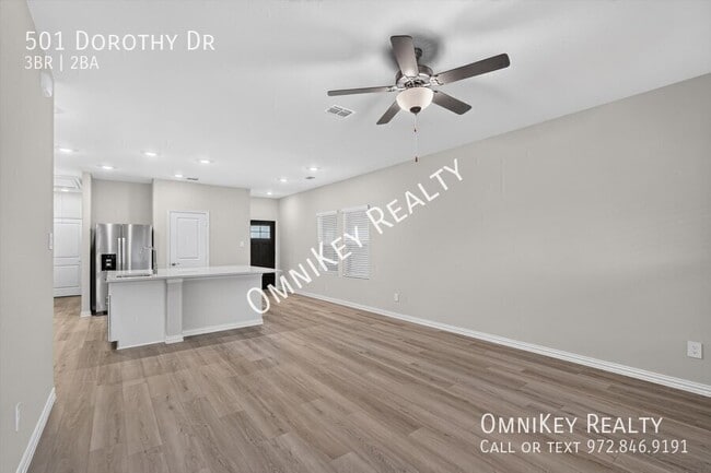 Photo - 501 Dorothy Dr