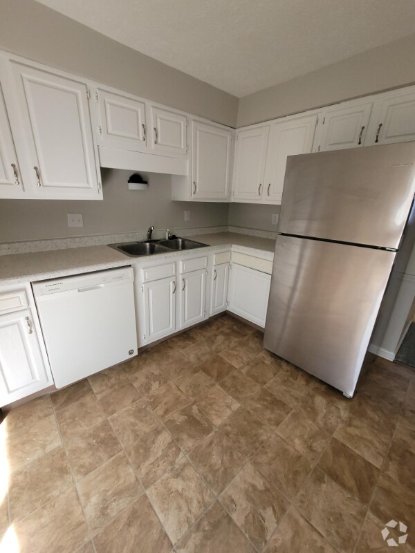 Malone University 2 Bedroom OffCampus Housing & Apartments