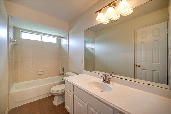Photo - 11906 Dinosaur Valley Dr