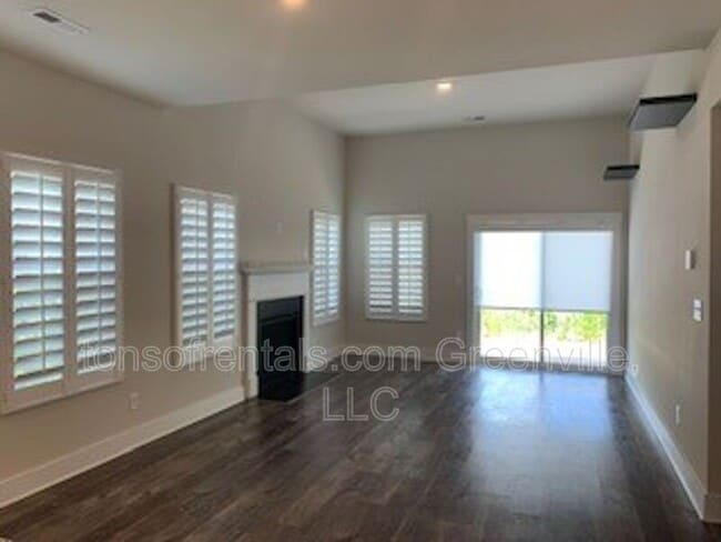 Photo - 34 Galley Ln