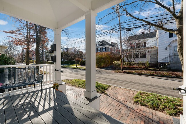 Photo - 105-107 Richards Unit 105