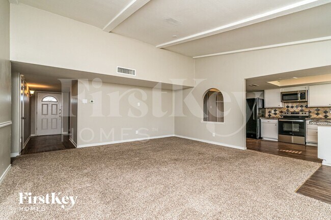 Photo - 4913 Alta Oaks Ln