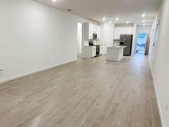 Photo - 63 River Strand Ln