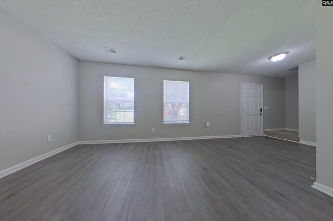 Photo - 210 Kendrick Rd
