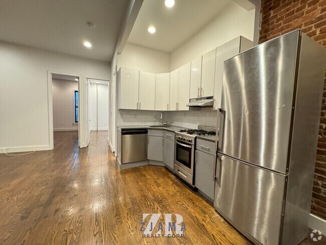 Building Photo - 1047 Bedford Ave Unit A3 Rental