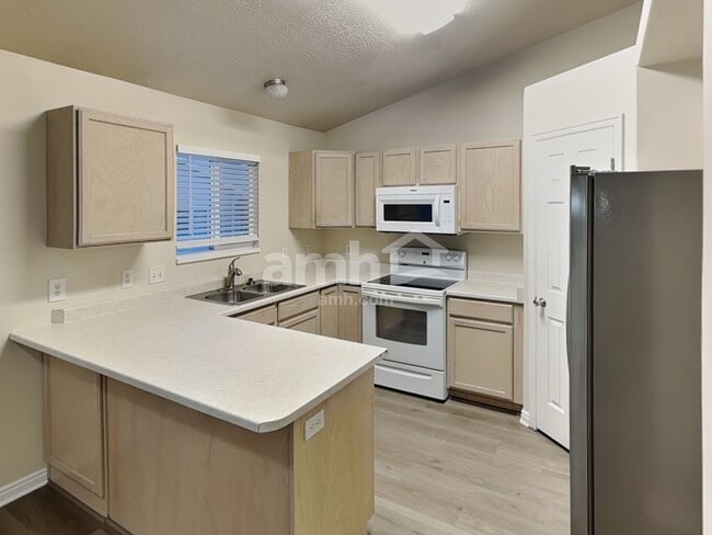 Photo - 3259 S Calkary Cir