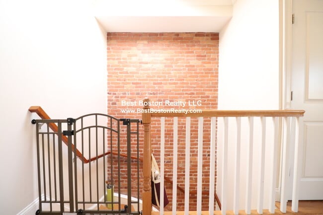 Photo - 9 Marney St Unit 3