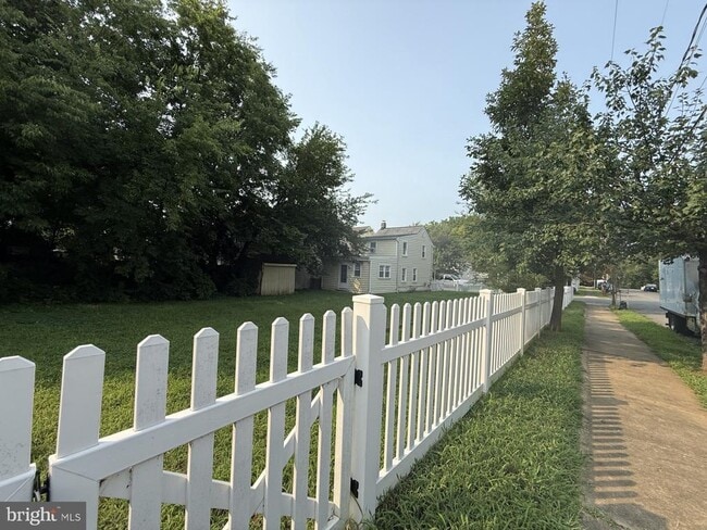 Photo - 1813 Washington Ave