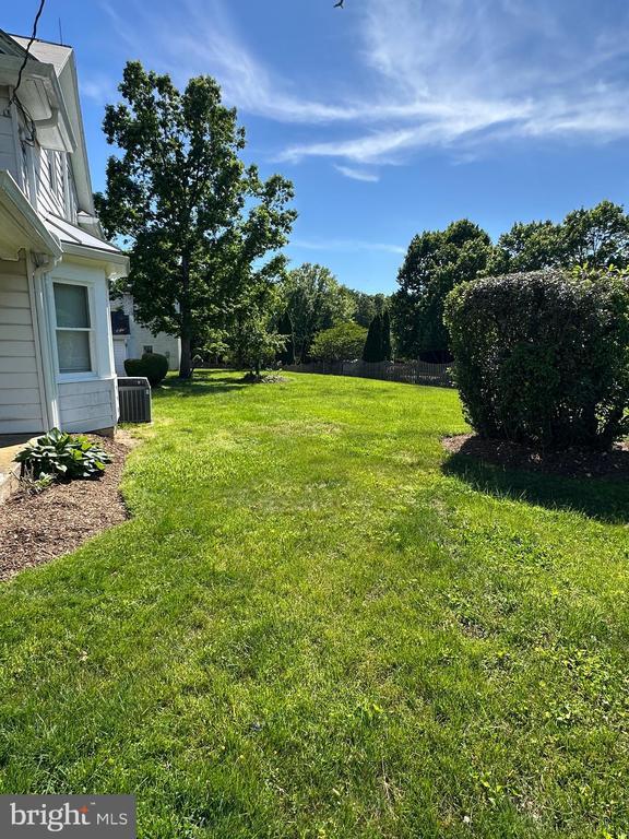 Building Photo - 6501 Glenbard Ct