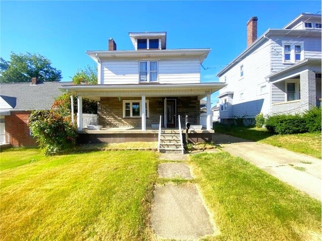 Building Photo - 2015 Oregon Ave Rental