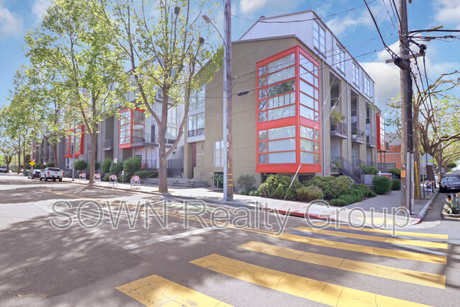 Photo - 1007 41st St Unidad Apt 315