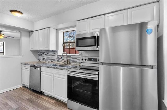 Photo - 5314 Columbia Ave Townhome