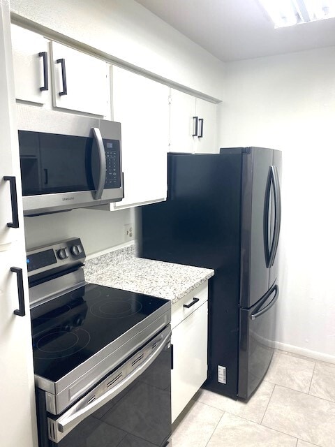 Photo - 3075 Walnut Bend Ln Unit 23
