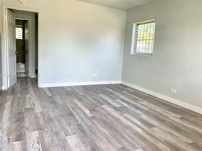 Photo - 2901 NW 18th St Unit 20