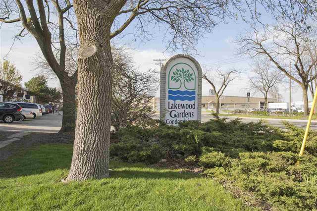 Photo - 46 Lakewood Garden Ln