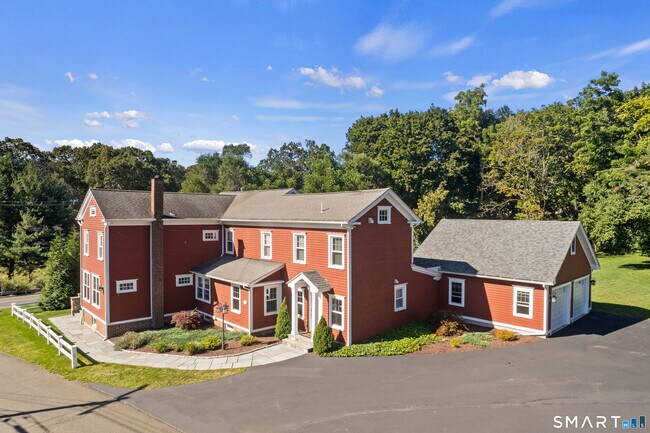 Photo - 2222 Ridge Rd