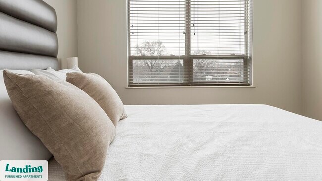 Photo - 5800 Highlands Plaza Dr Unit 442