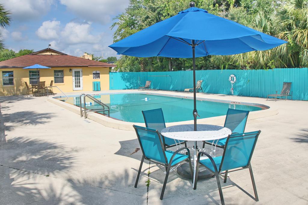 Get Daytona beach 2 estaciones de dormitorio For Free