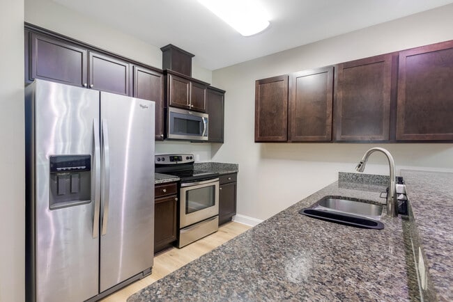 557 Valparaiso Pkwy