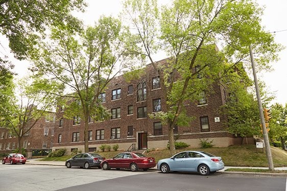 1805 E. Park Pl. - 1805 E. Park Pl.