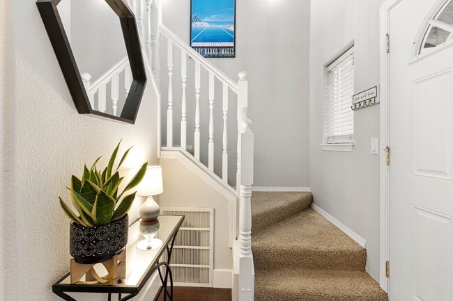 Photo - Lovely Row House in Kenton with Fenced Yar...