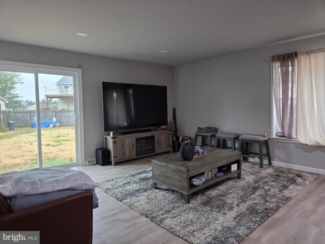 Photo - 236 Green Blade Dr