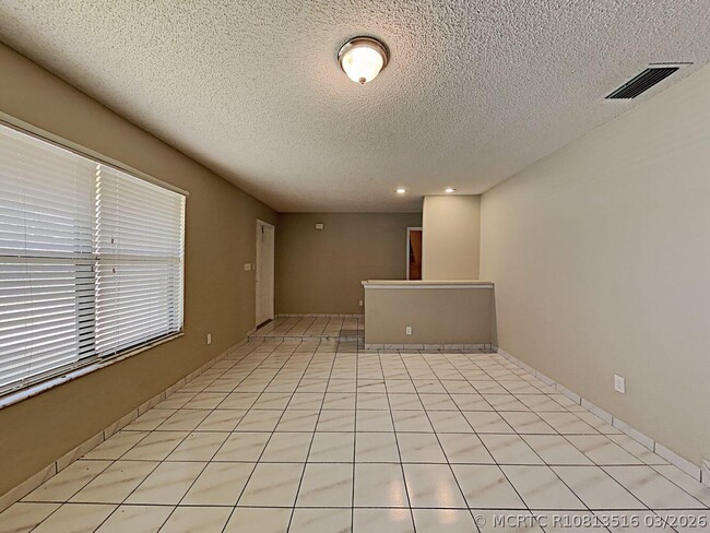 Photo - 14355 Blackberry Dr