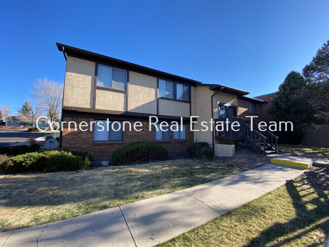 Building Photo - 2627 E Uintah St Rental