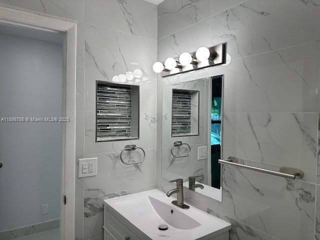 Photo - 2215 SW 47th St Unit 2