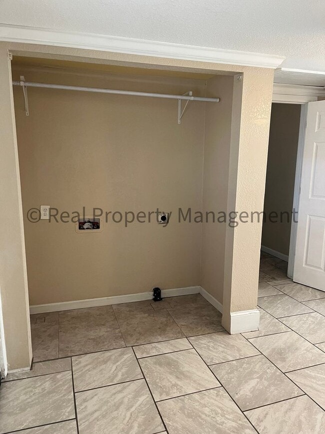 Photo - 1507 Brazil Ave