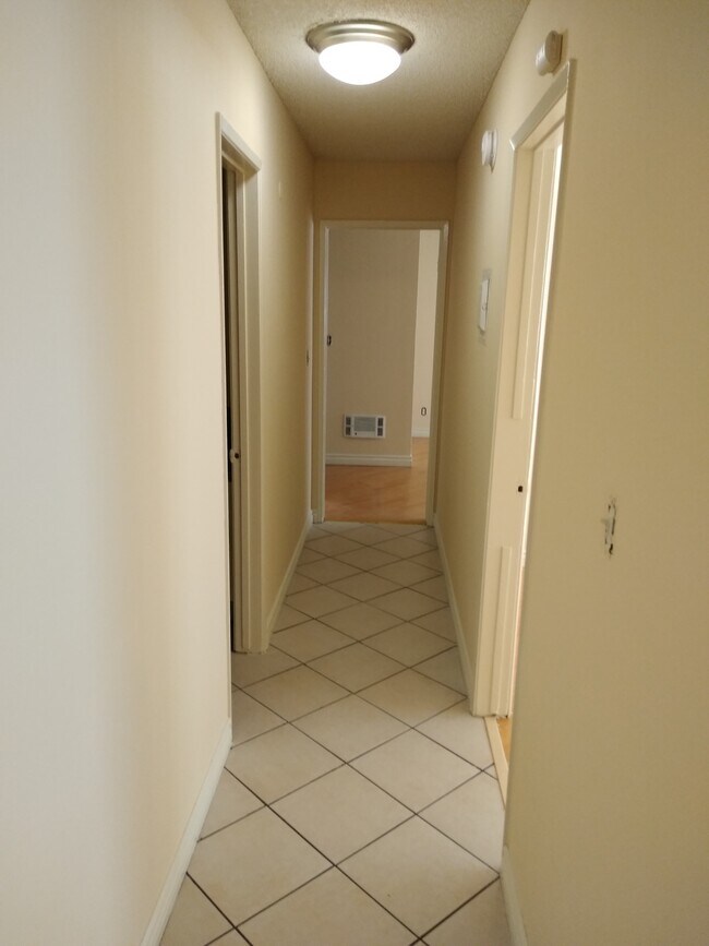 Photo - 13717 Chadron Ave Unit 7