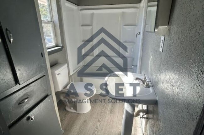 Photo - 2 Bedroom Home Available!