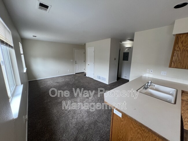 Photo - 3524 11th Ave Unidad 4