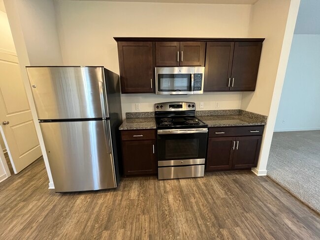 Photo - 3619 Black Star St