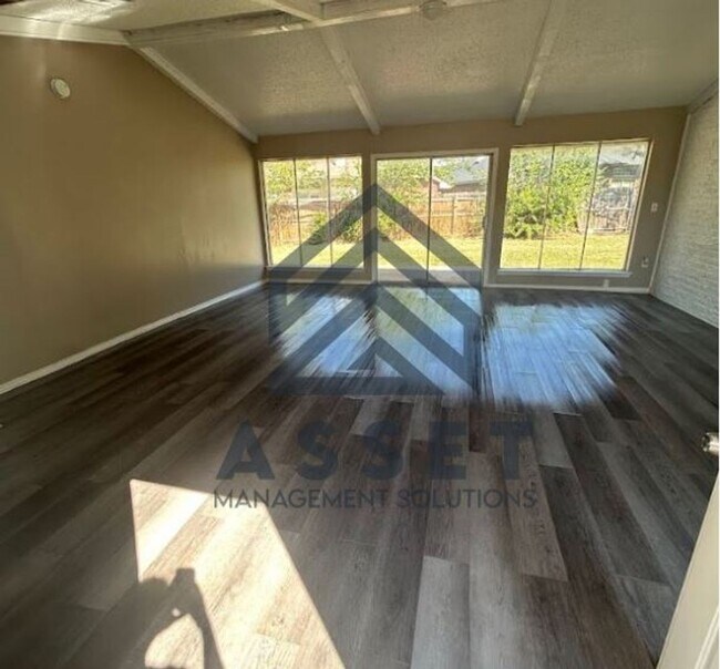 Photo - RENT TO OWN 4 Bed 2 bath Available Now!!