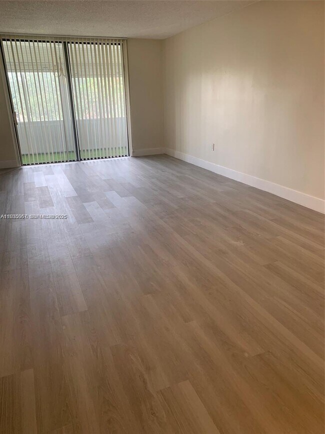 Photo - 1830 SW 81st Ave Unit 4305