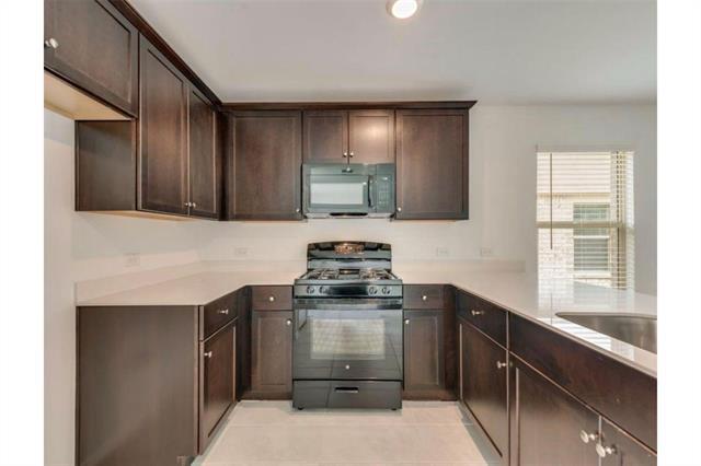 Photo - 2206 Mobile St