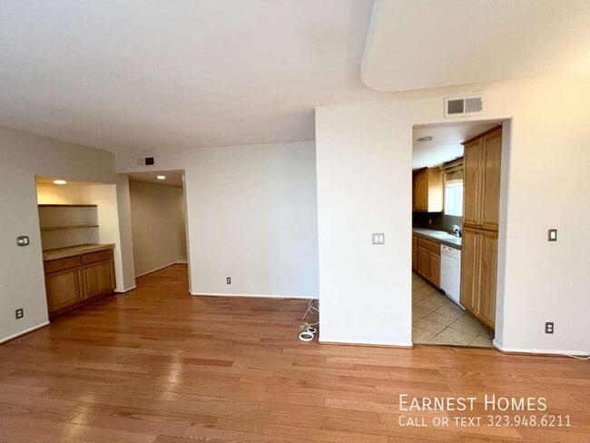 Photo - 1811 Manning Ave Unit 102