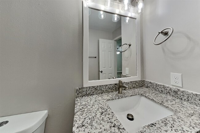 Building Photo - 19642 Cypress Bough Dr