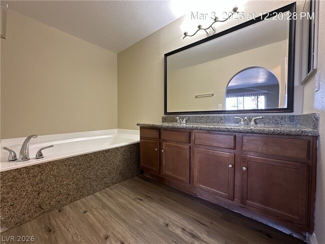 Photo - 1842 N Decatur Blvd Unidad 103