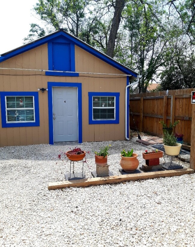 Photo - 130 Glenwood Ct Unidad #4