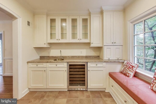 Photo - 7308 Burdette Ct