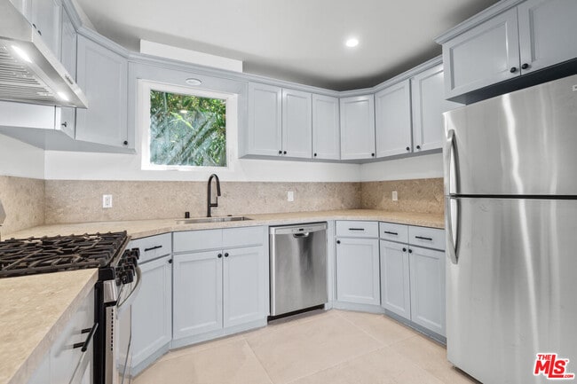 Photo - 616 Sunset Ave Unidad A