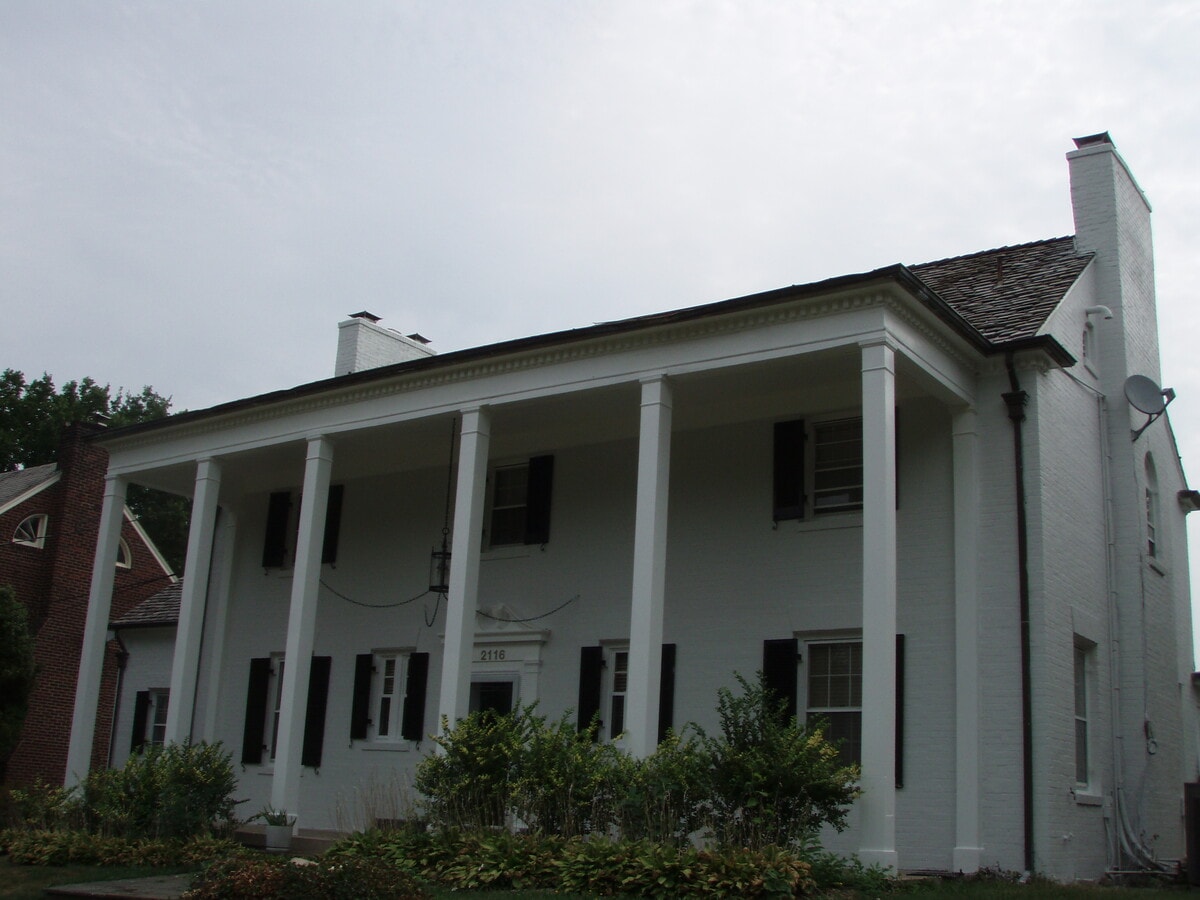 Photo - 2116 Branch Ave SE